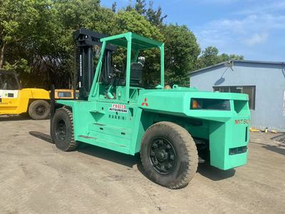 Mitsubishi 15 Ton Forklift